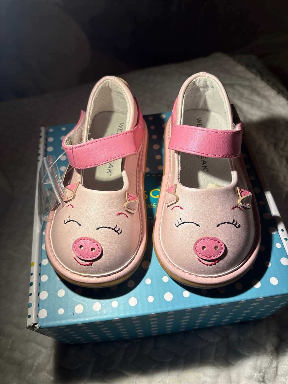 Wee Squeaks Pink Piggy Toddler Shoes size 9 NIB